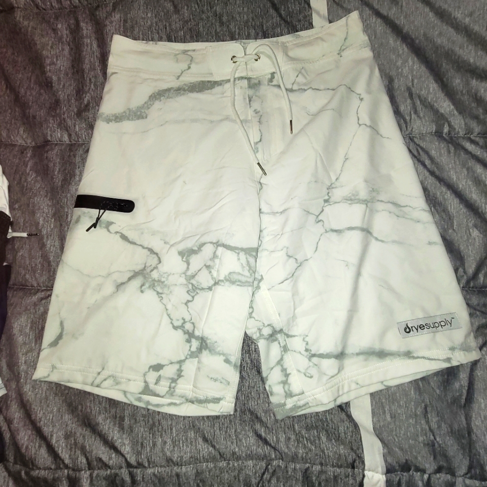 New Dryesupply Board ShortsSwimwearSwim SuitTrunksMedium